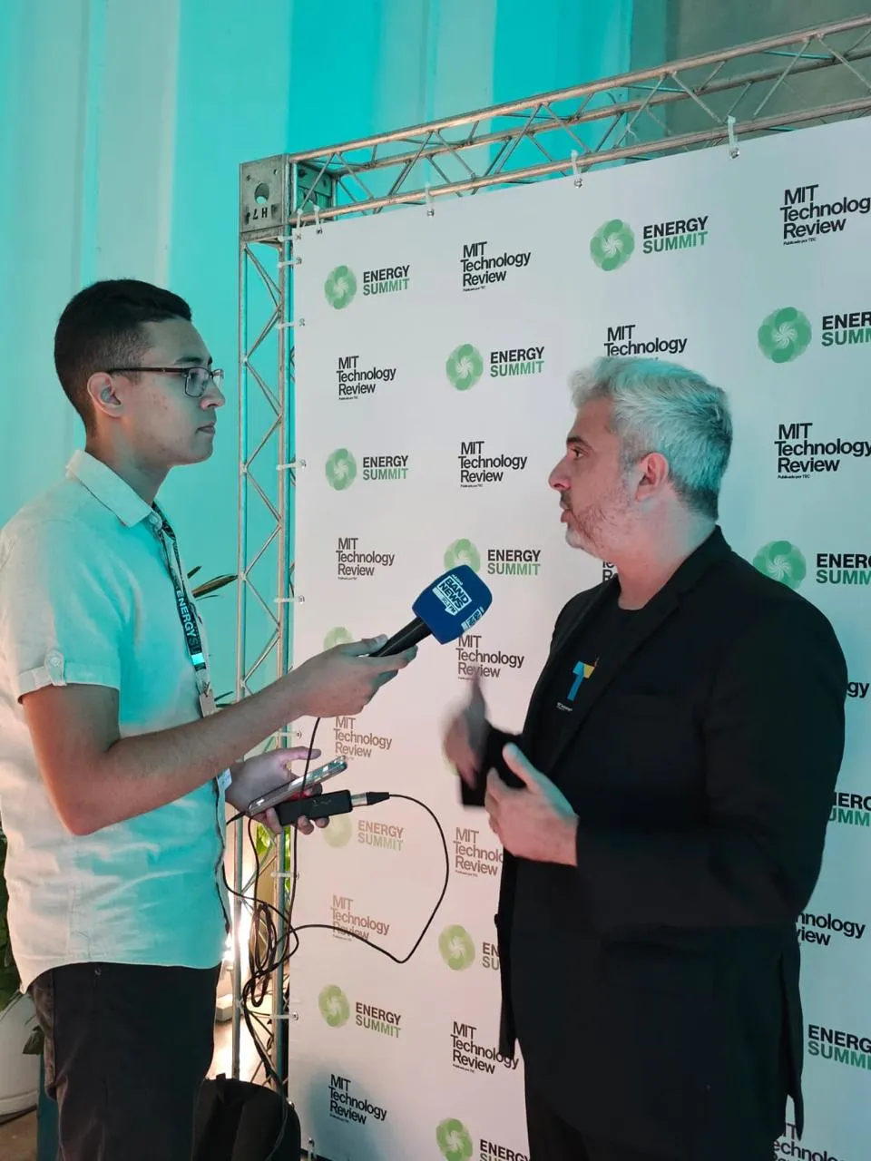 Entrevista no evento MIT Technology Review Energy Summit.